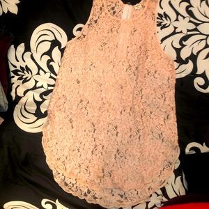 Wilfred Pink lace tank